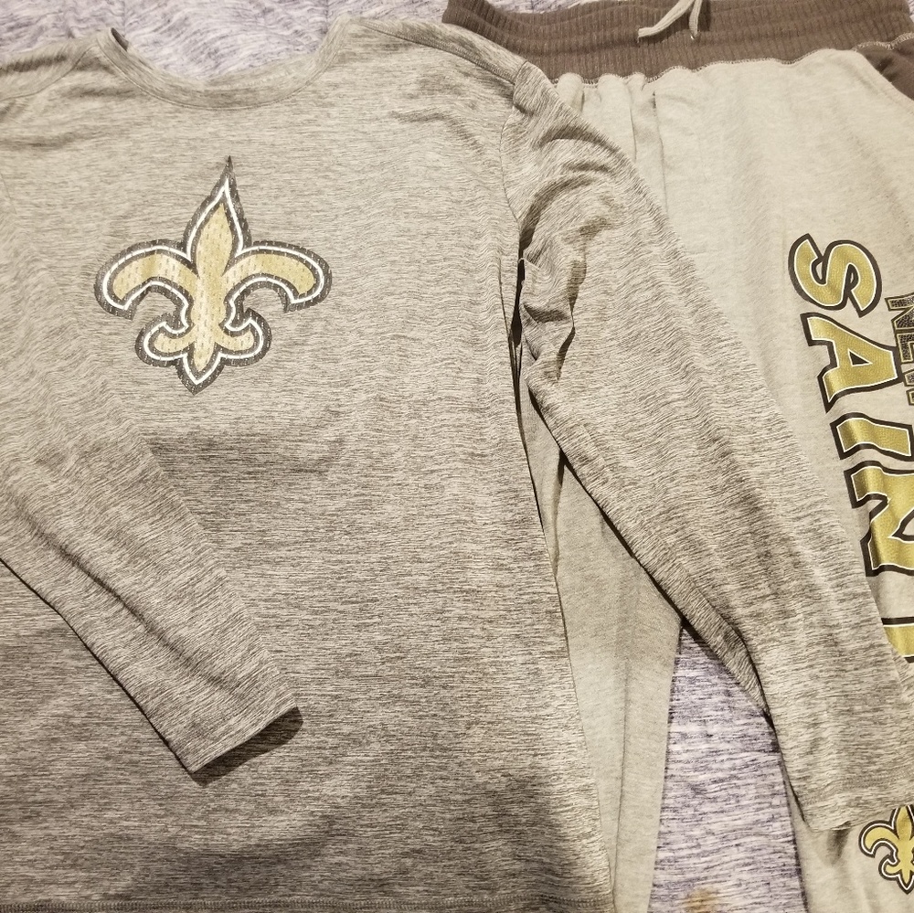 Saints long sleeve t-shirt, Saints jogger bottoms